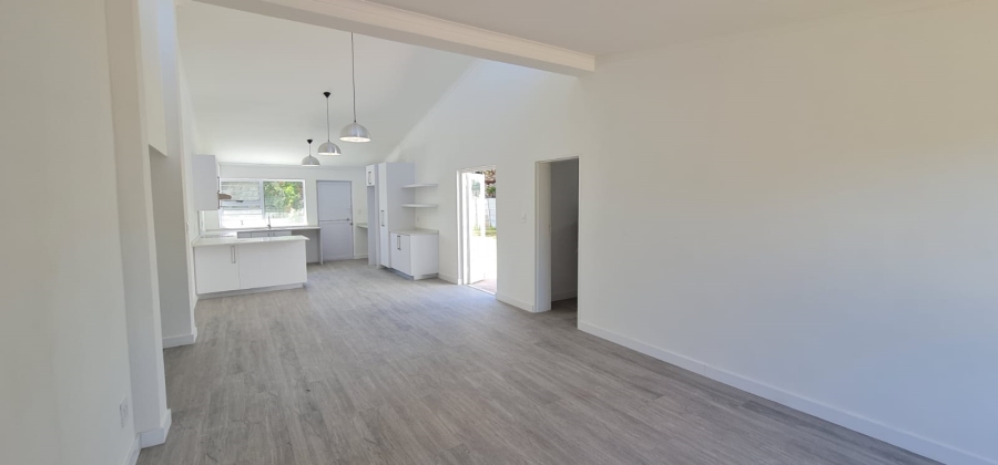 To Let 3 Bedroom Property for Rent in Protea Valley Western Cape